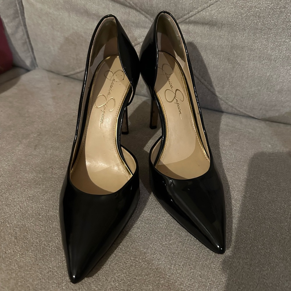 Jessica Simpson High heels